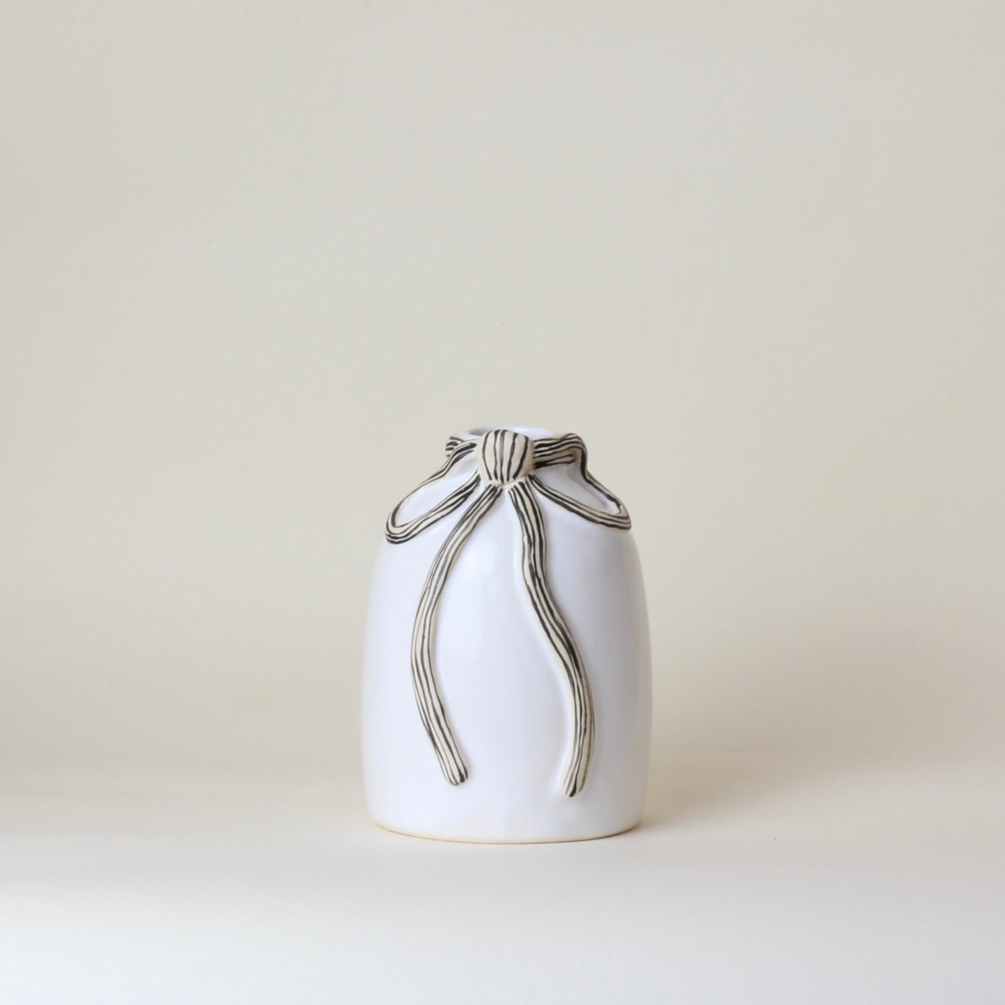 🎀Stripey Bow Vases🎀