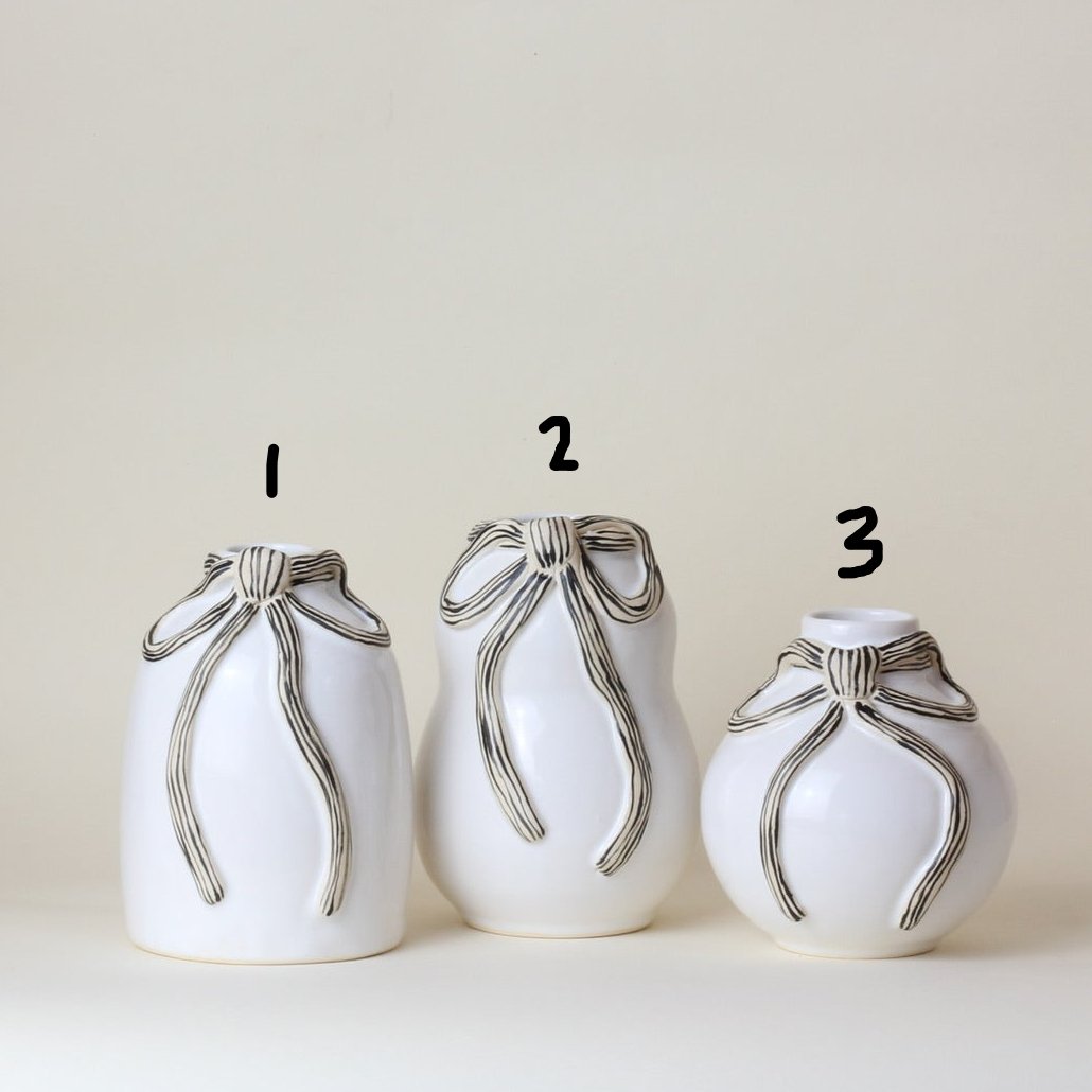 🎀Stripey Bow Vases🎀
